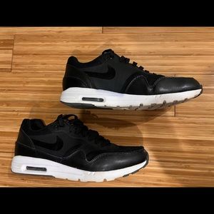 Nike Air Max 1 Ultra Essential - Women’s Size 9